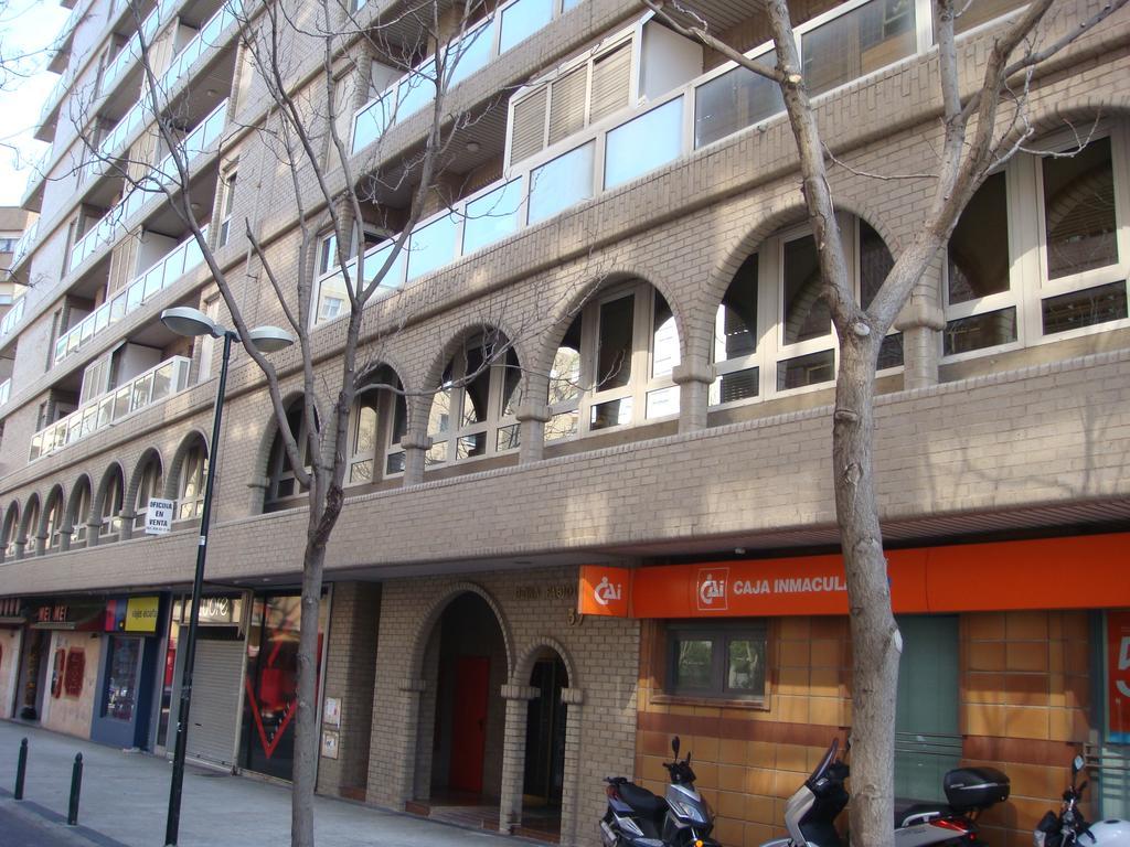 Fabiola Zentro Apartment Zaragoza Exterior photo